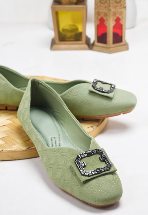 Refine Durable & Comfortable Classic Women Bellies