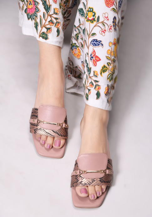Elegant Comfort Women Flats