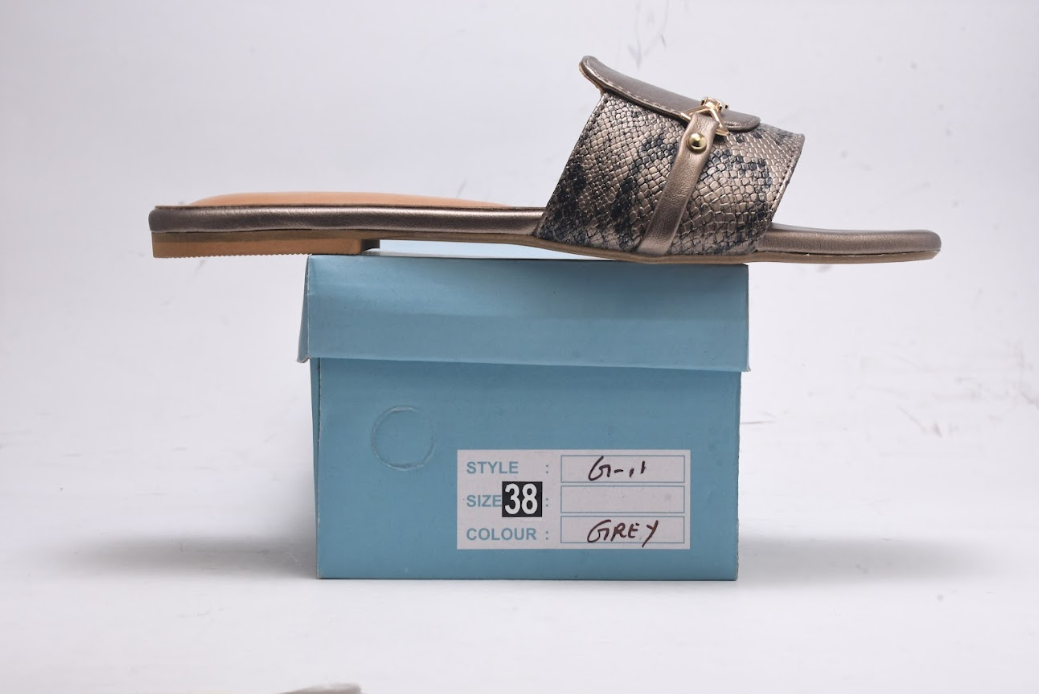Elegant Comfort Women Flats