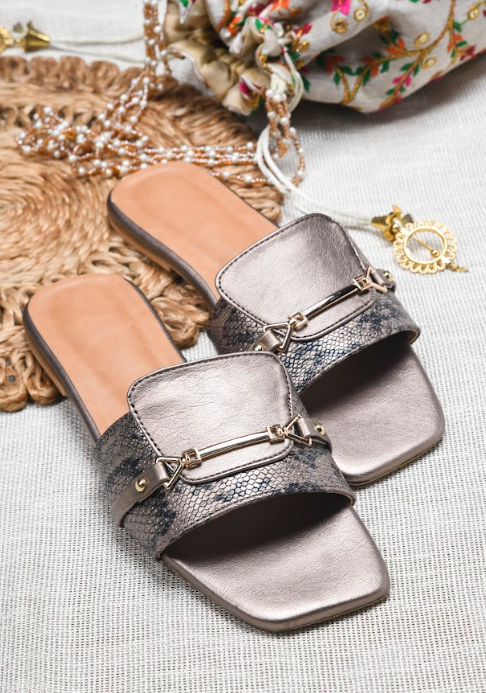 Elegant Comfort Women Flats