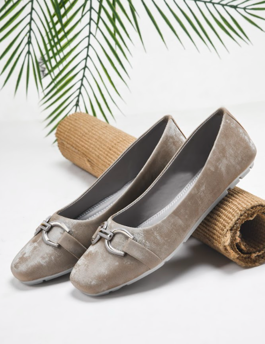 Vogue Casual Women Bellies